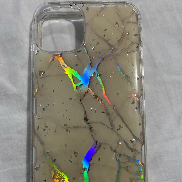 Phone case - Picture 1 of 6